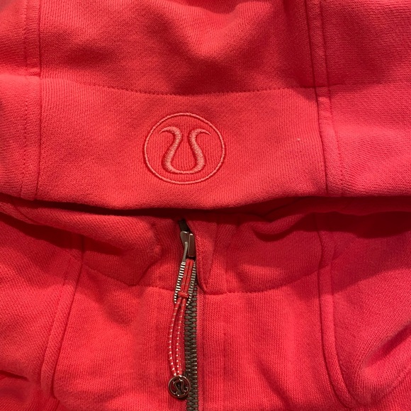 LULULEMON Women's Pink Zip-Up Hoodie - Picture 5 of 8
